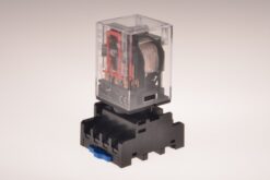 Przekaźnik MK3P-I ( R15 3P ) / 110V AC